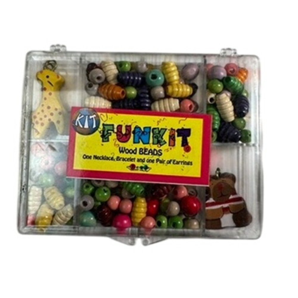 Funkit Wood Beads Jewelry Making Kit Bead Bazaar Animal Charms Giraffe Bear